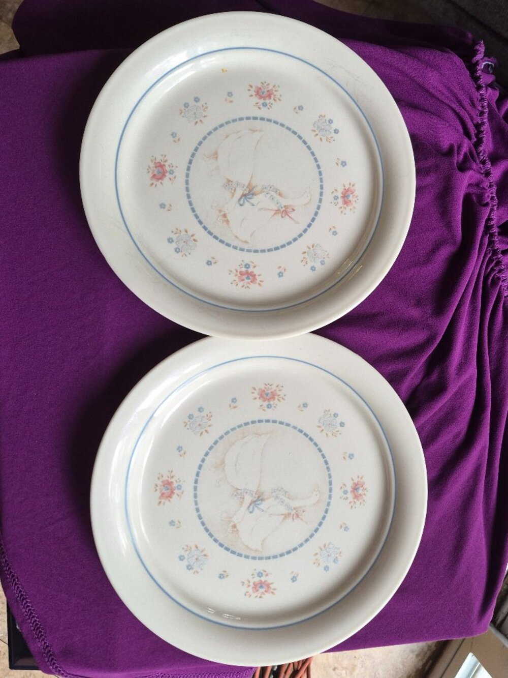 2  Vintage Corelle Country Promenade  8,5" Plate Corning Geese Floral